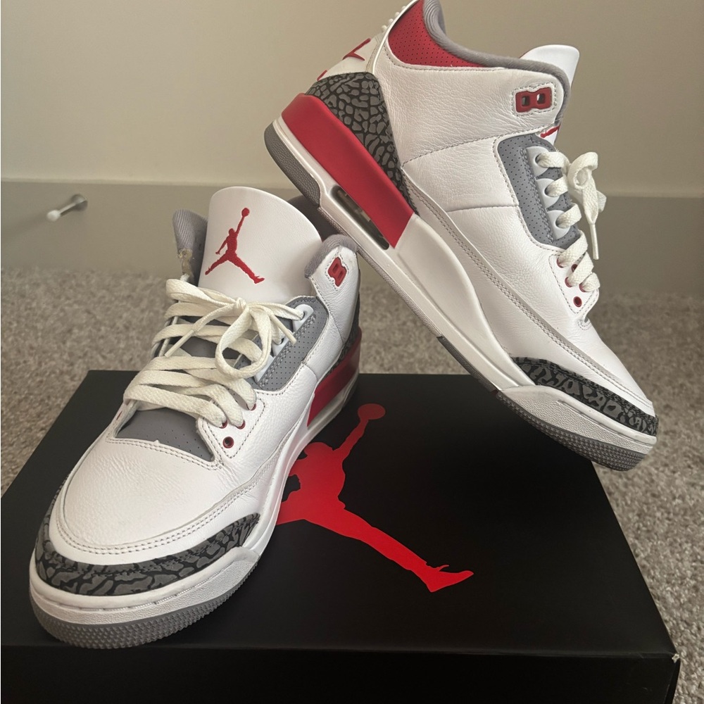 Fire Red Jordan 3